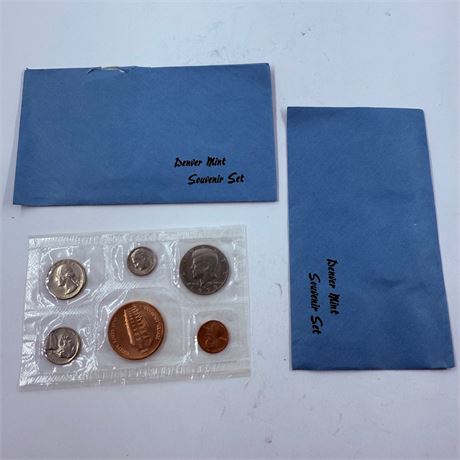 2x 1977 Denver Mint Uncirculated Sets