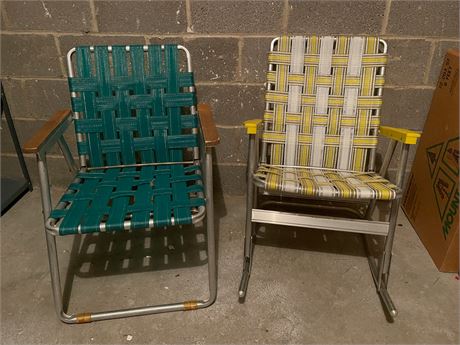 Lot of Vintage Lawn Chairs