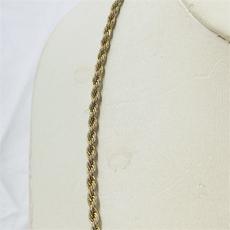 12.44g 14k Gold Italian Rope Necklace