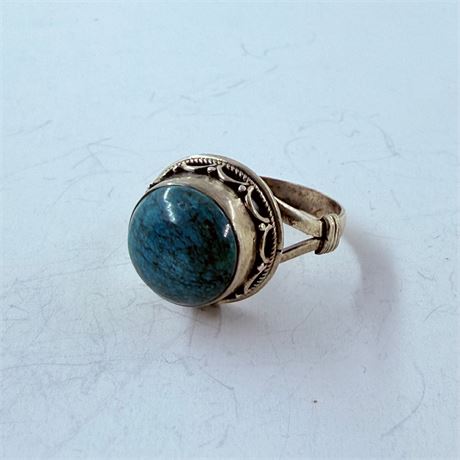 10.4g Sterling Ring Size 9.75