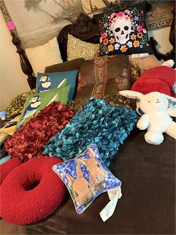 Decorating Pillows