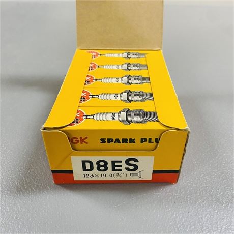 NOS Case NGK Spark Plugs D8ES