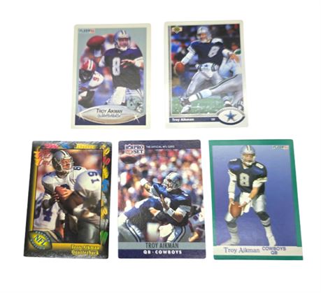 Troy Aikman Mixed Lot of Football Cards