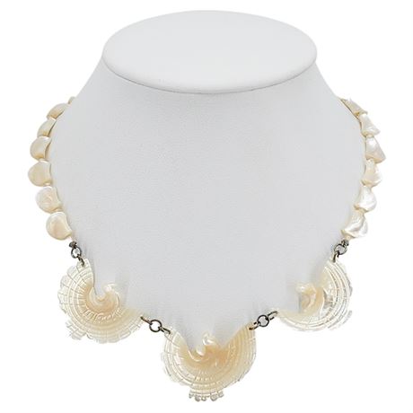 Vtg Hand Carved Mother of Pearl Birds Necklace