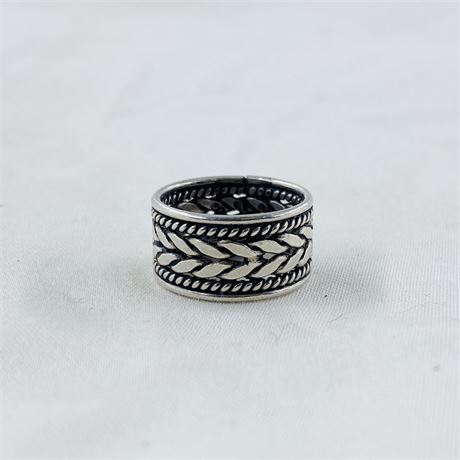 4.8g Sterling Ring Size 6
