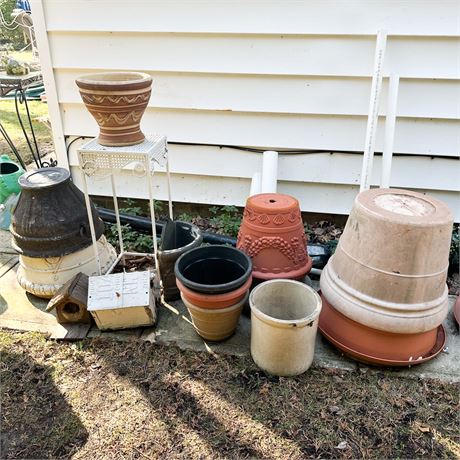 Lot of Assorted Planters