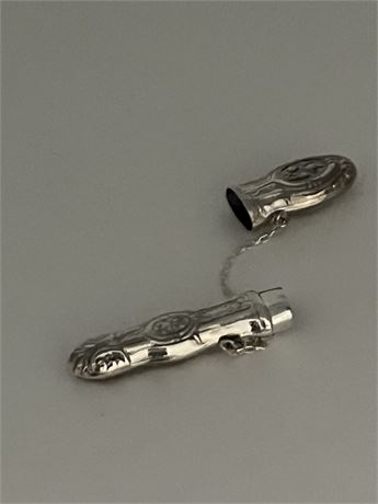 Sterling Silver needle holder