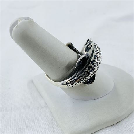 7.9g Sterling Dolphin Ring Size 8.5