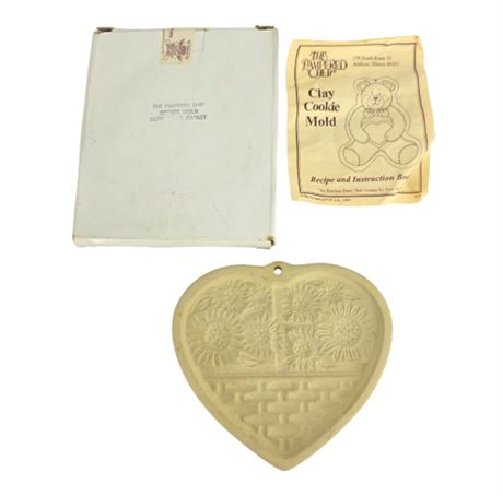 1994 Pampered Chef 6" Cookie Mold, "Sunflower Basket"