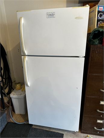 Frigidaire/ Electrolux Refrigerator