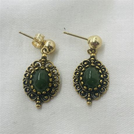 3.98g 14k Gold Earrings
