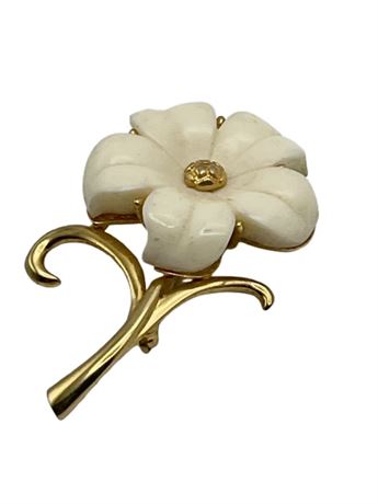 Lucite flower brooch