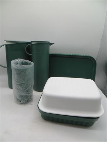 NEW VINTAGE TUPPERWARE 2 PITCHER, TRAYS, CUP & MEAT KEEPER W/DIVIDER