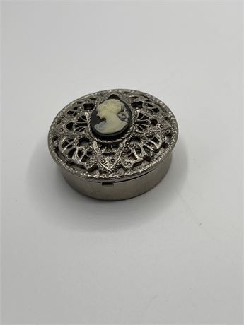 Vintage ornate cameo center pillbox