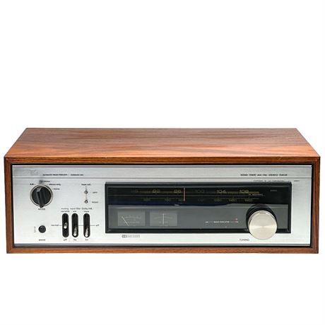 1970s Luxman T-300V Solid State AM/FM Stereo Tuner
