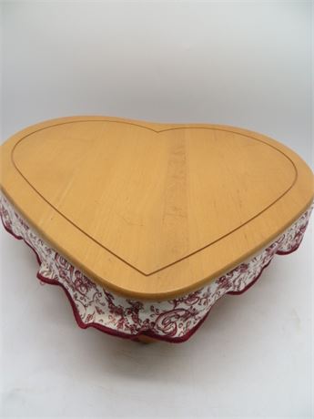 1999 LONGABERGER HEART SHAPED SWEETHEAR LOVE LETTERS BASKET