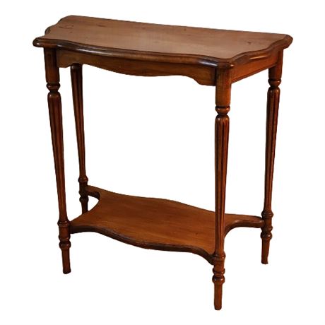 Vintage Traditional Entryway/Console Table