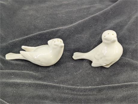 Lenox Porcelain Bird Salt & Pepper Shakers