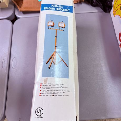 Portable Halogen Floodlight