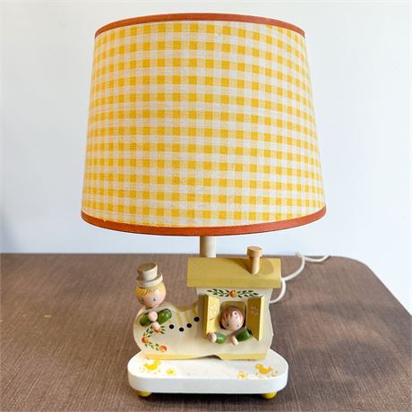 Nursery Plastics Inc. Vintage Old Woman in the Shoe Wood Lamp