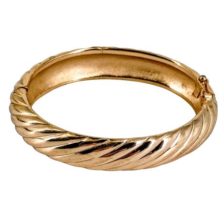 Vintage Trifari Gold-Tone Hinged Bangle Bracelet – Signed © Trifari