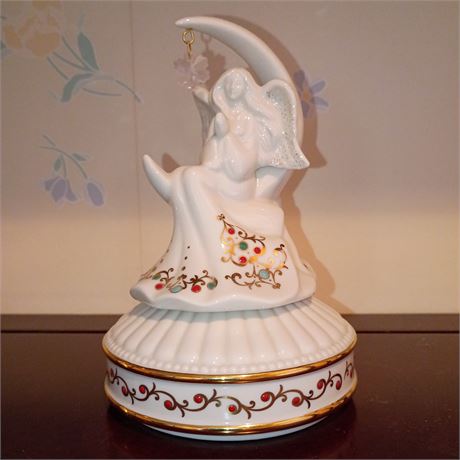 Lenox for the Holidays Crystal Notes Angel Music Box