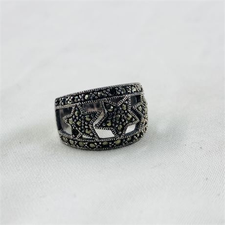 7.5g Sterling Ring Size 7