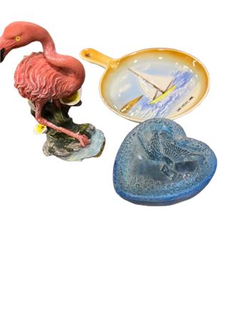 Flamingo and souvenirs lot