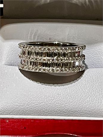 Gorgeous 5 carat diamond anniversary ring 14 carat white gold with papers