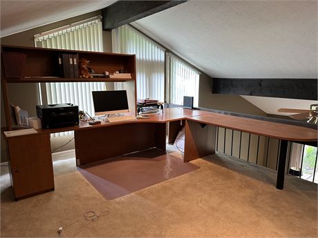 Large Sectional Desk