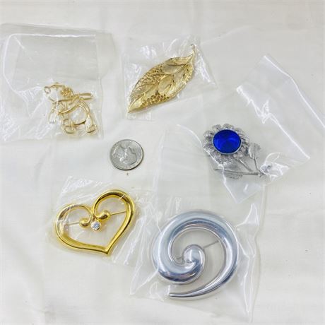 Brooch  Lot