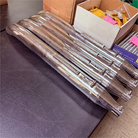 4 NOS Harley Davidson Exhaust Pipes
