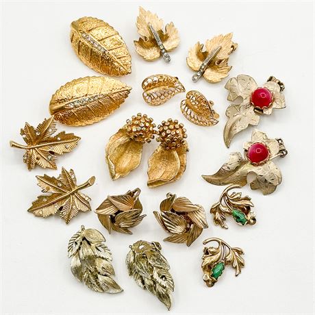 Lot of 9 Pairs Vintage Gold Tone Leaf Clip-On Earrings