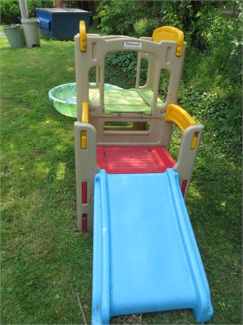 SIMPLAY 3 OUTDOOR PLAY AREA W/SLIDE