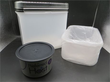 NEW VINTAGE TUPPERWARE LARGE STORAGE CONTAINER, 2003 PREFERRED HOSTESS GIFT