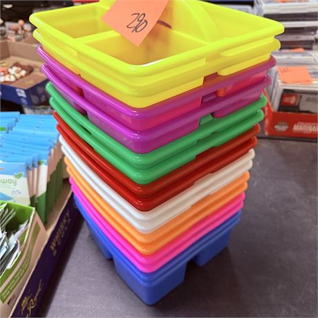 16 New Plastic Caddies