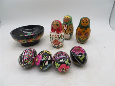 3 Russian Dolls & Wooden Bowl & 4 Ukrainian Wood Eggs