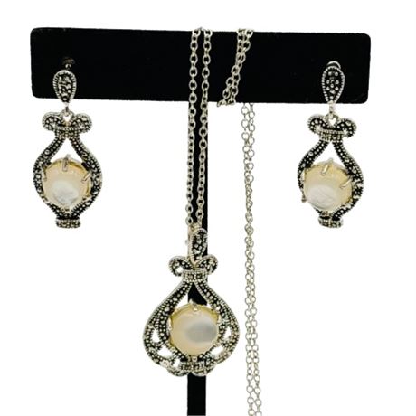 Neckace with Matching Earrings
