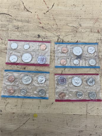 1972 Uncirculated Mint Set