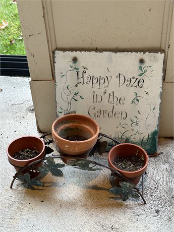 3 Pot Holder and Garden Sign Lot