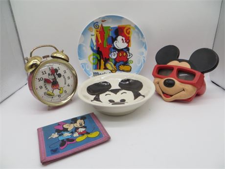 MICKEY MOUSE VIEW MASTER & MORE