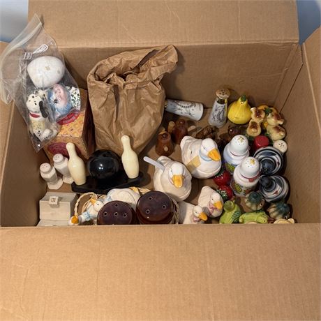 Bowling, Figural, Animals and more Salt & Pepper Shakers
