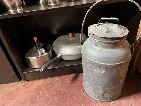 Vintage Galvanized milk can and pots lot