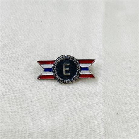 2.4g Sterling Army Production Award Pin