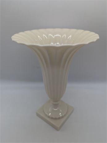 Lenox USA Porcelain Ivory Fluted Vase/ Trumpet Vase