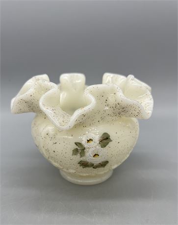 Fenton Small Rose Bowl
