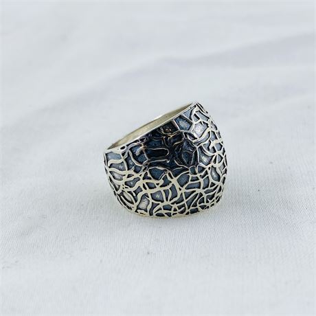 6.7g Sterling Ring Size 7.5
