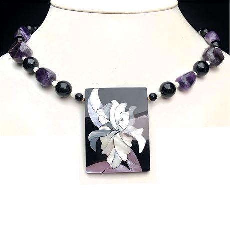 Vintage Lee Sands Designer Inlaid Shell Amethyst Beaded Necklace