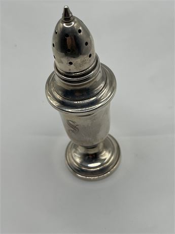 35.08g Monogrammed Sterling silver salt shaker