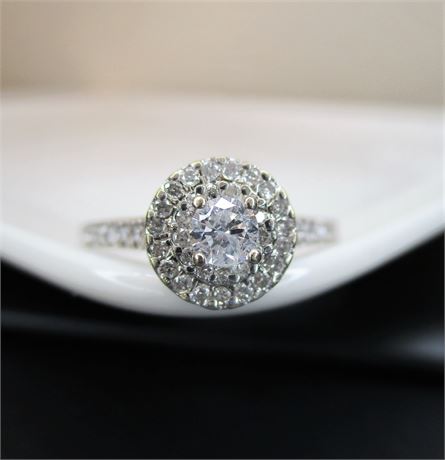 10K White Gold Multi Diamond Engagement Ring Sz 7.5